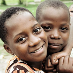 Aiuto all’infanzia – Centri di Accoglienza “La Città dei Bambini”